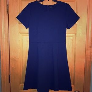 Gap Short-sleeve Dress with Flared Skirt